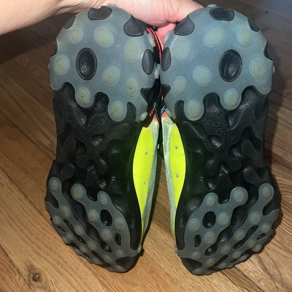NWOT 2019 NIKE React Element 87 'Hyper Fusion' Mens Size 6/Women’s size 8 - Picture 11 of 11